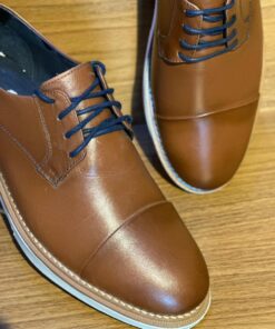 Alternative view of Sapato Esporte Fino Orange com Biqueira